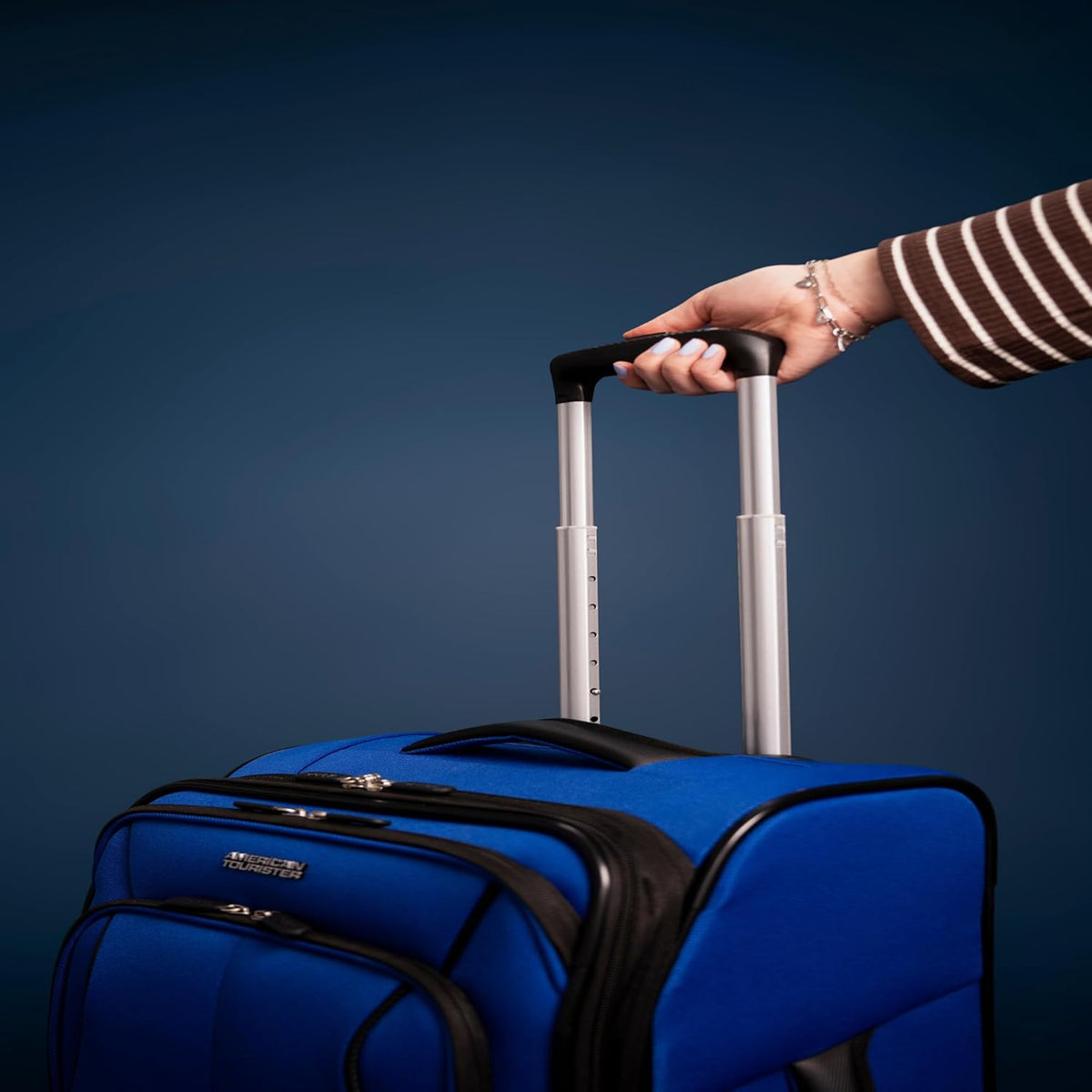 4 KIX 3.0 Carry-On Softside Expandable Luggage with 4 Spinner Wheels, Sapphire Blue