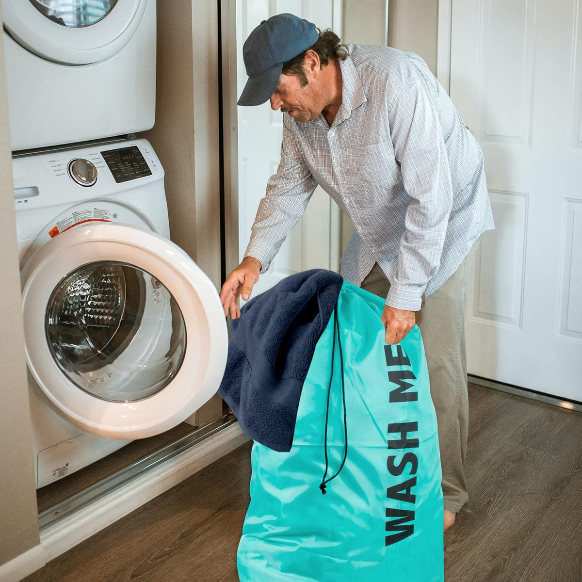 Washable Drawstring Laundry Bags 2 Pack Extra Large Heavy Duty College Dorm Dirty Laundry Clothes Travel Bag and Gym Clothes Bag for Guys and Girls (Black "Laundry")