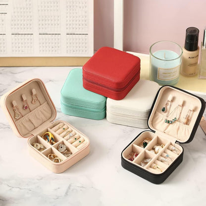 Travel Jewelry Case, Mini Portable Jewelry Travel Boxes, Jewelry Organizer for Rings, Earrings, Pendants, Necklaces, Lipsticks, Etc. (Pink)