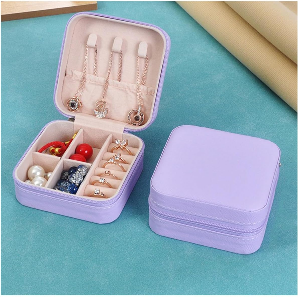 Travel Jewelry Case, Mini Portable Jewelry Travel Boxes, Jewelry Organizer for Rings, Earrings, Pendants, Necklaces, Lipsticks, Etc. (Pink)