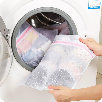 Mesh Laundry Bag For Washing Lingerie And Delicate Garments Women Wash Bag Washing Machine Bag Protect Blouse Hosiery Stocking Underwear Bra Etc With Premium Zipper (Coarse Mesh 30 * 40cm)