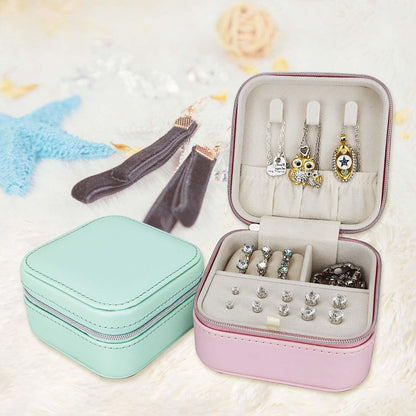 PU Leather Travel Small Portable Mini Travel Jewelry Organizer for Rings Necklaces Earrings and Lipstick Green