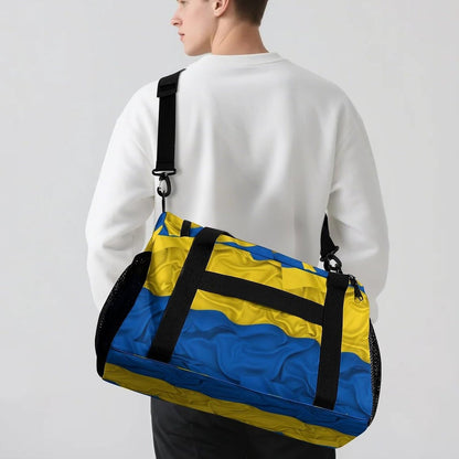 Travel and Gym Bag Duffel Easy Access Design Sports Weekender Overnight Carry On