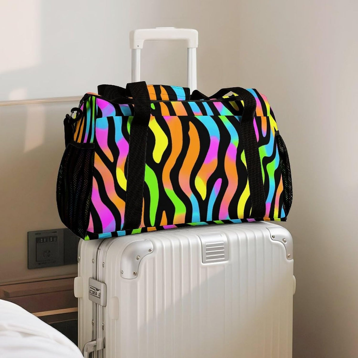 Travel and Gym Bag Duffel Easy Access Design Sports Weekender Overnight Carry On