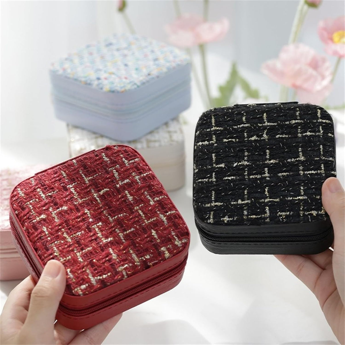 Chic Jewelry Organizer Box for Women, Travel-Friendly Velvet Case with Secure Closure, Multi-Functional Design