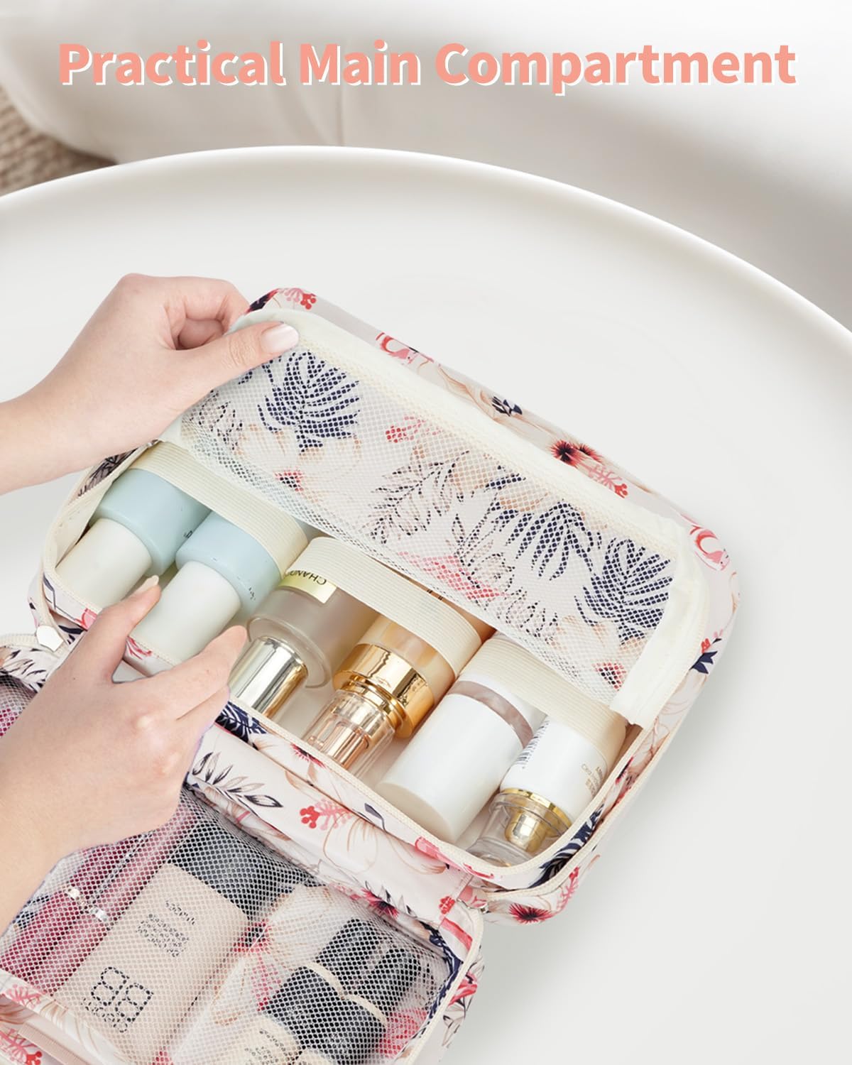 Small Hanging Travel Toiletry Bag for Women, Travel Bag for Toiletries, Makeup Bag Organizer Cosmetic Bags Make Up Bags for Girls
