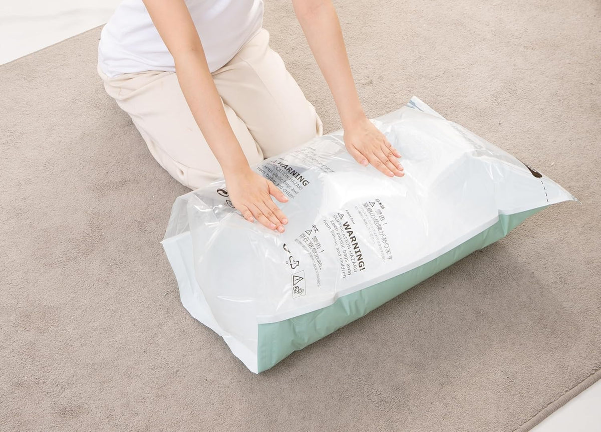 Vacuum Storage Bags for Clothing - 6 Pack Roll-Up, 40×60cm (15.7"×23.6"), No Vacuum Needed, Compression Packing Bags for Clothes, Carry-On Luggage, Camping, and Travel