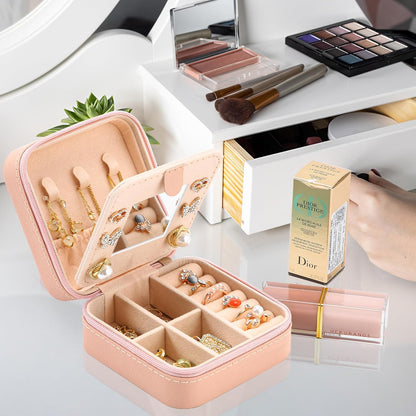 Portable Travel Mini Jewelry Box Leather Jewellery Ring Organizer Case Storage Gift Box Girls Women (black).