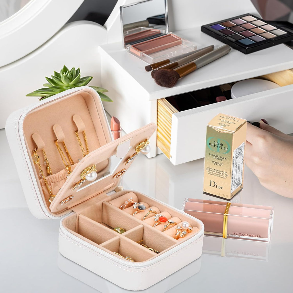 Portable Travel Mini Jewelry Box Leather Jewellery Ring Organizer Case Storage Gift Box Girls Women (black).