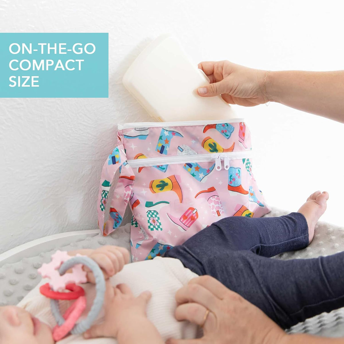 Waterproof Wet Bag for Baby, Travel, Swim Suit, Cloth Diapers, Pump Parts, Pool, Beach, Gym Clothes, Toiletry, Hook to Stroller, Daycare, Zip Reusable Wetdry Pack, 2-pk Palm Trees, Beige Check - Colors B