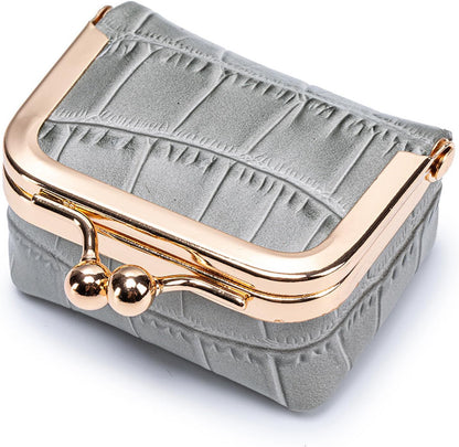 Travel Jewelry Organizer Case, Black Crocodile Pattern Leather, Small Portable Jewelry Box with Kiss Lock Clasp, mini Jewelry Roll for Women girl (Milk Tea, S)