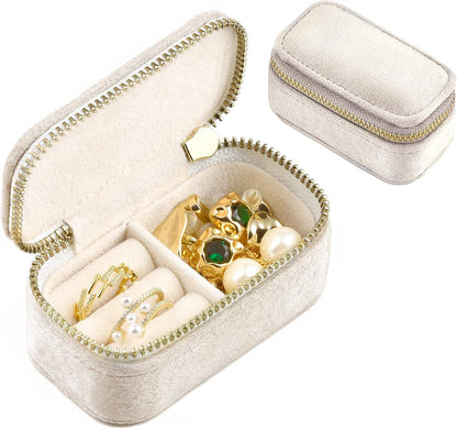 Small Travel Jewelry Case, Mini Tiny Plush Velvet Jewelry Box for Women and Girls, Pocket Size Jewelry holder organizer for Rings Earrings and Small Items(Avocado Green)