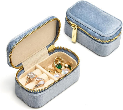 Small Travel Jewelry Case, Mini Tiny Plush Velvet Jewelry Box for Women and Girls, Pocket Size Jewelry holder organizer for Rings Earrings and Small Items(Avocado Green)
