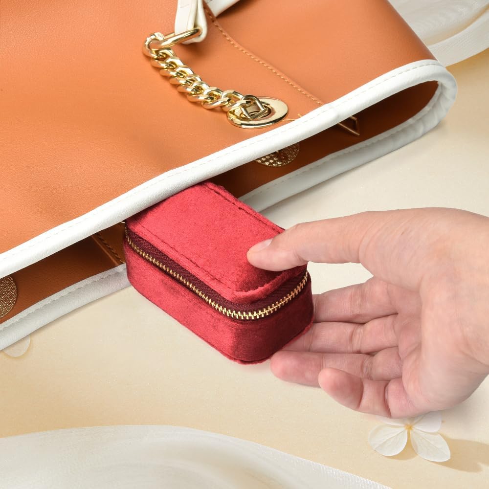 Small Travel Jewelry Case, Mini Tiny Plush Velvet Jewelry Box for Women and Girls, Pocket Size Jewelry holder organizer for Rings Earrings and Small Items(Avocado Green)