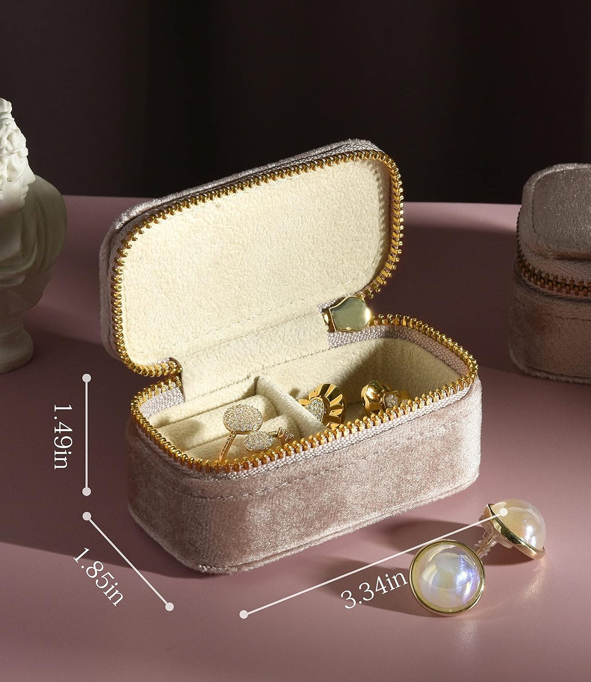 Small Travel Jewelry Case, Mini Tiny Plush Velvet Jewelry Box for Women and Girls, Pocket Size Jewelry holder organizer for Rings Earrings and Small Items(Avocado Green)