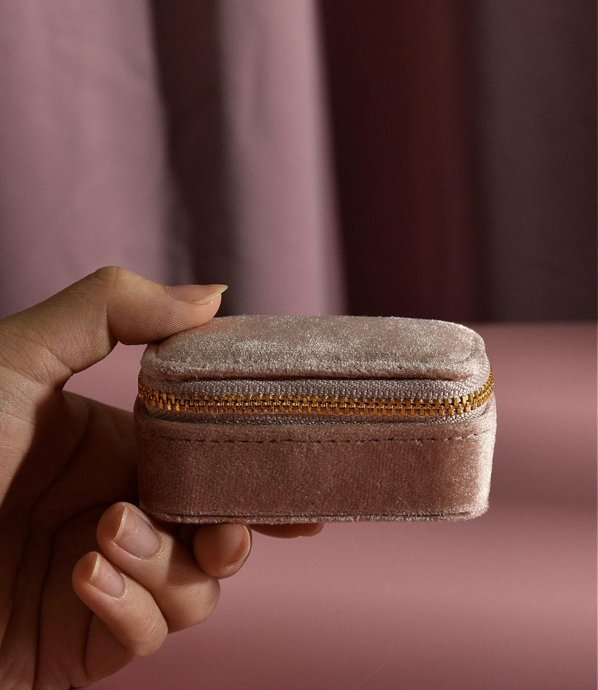 Small Travel Jewelry Case, Mini Tiny Plush Velvet Jewelry Box for Women and Girls, Pocket Size Jewelry holder organizer for Rings Earrings and Small Items(Avocado Green)