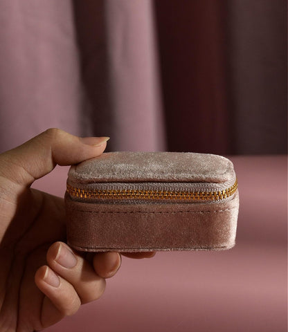 Small Travel Jewelry Case, Mini Tiny Plush Velvet Jewelry Box for Women and Girls, Pocket Size Jewelry holder organizer for Rings Earrings and Small Items(Avocado Green)