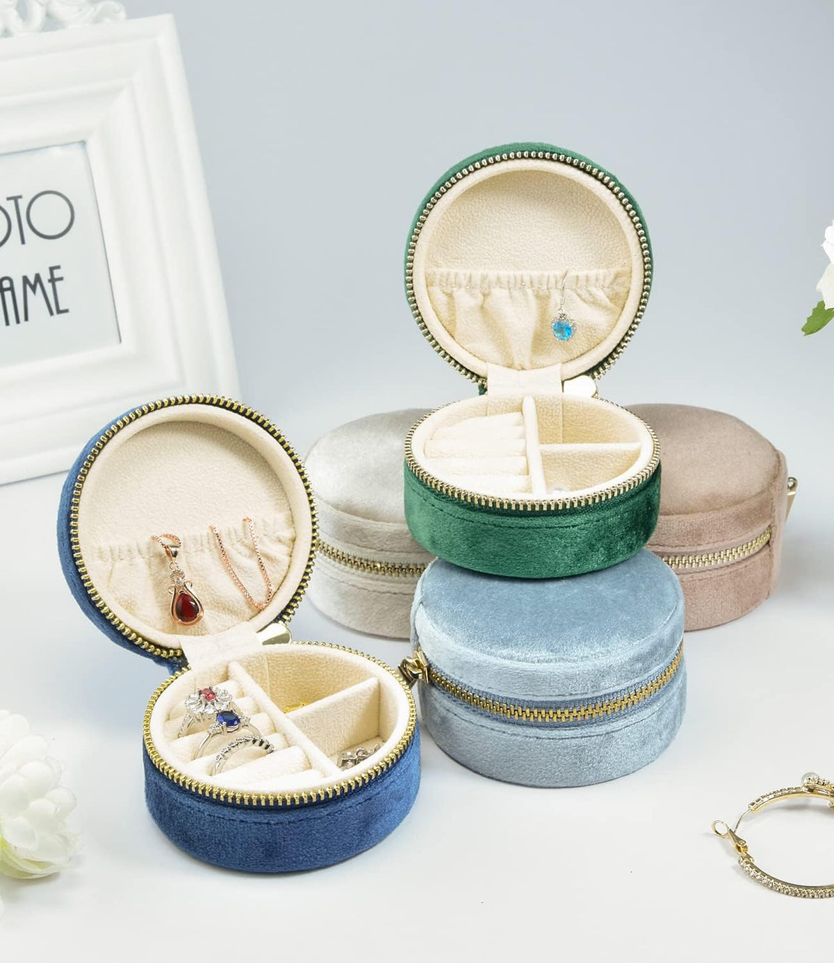 Small Travel Jewelry Case, Mini Tiny Plush Velvet Jewelry Box for Women and Girls, Pocket Size Jewelry holder organizer for Rings Earrings and Small Items(Avocado Green)