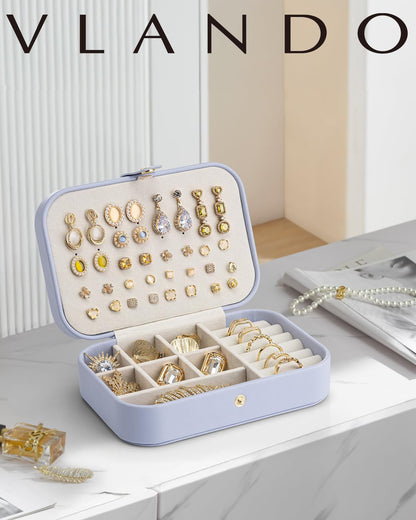 Travel Jewelry Case for Women Girls, Gifts for Mother, PU Leather Small Jewelry Box for Rings, Necklaces, Bracelets, Earring Holder Organizer Storage for Travel Essentials - Beige