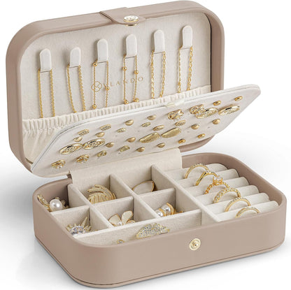Travel Jewelry Case for Women Girls, Gifts for Mother, PU Leather Small Jewelry Box for Rings, Necklaces, Bracelets, Earring Holder Organizer Storage for Travel Essentials - Beige