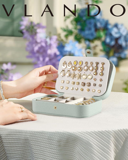 Travel Jewelry Case for Women Girls, Gifts for Mother, PU Leather Small Jewelry Box for Rings, Necklaces, Bracelets, Earring Holder Organizer Storage for Travel Essentials - Beige