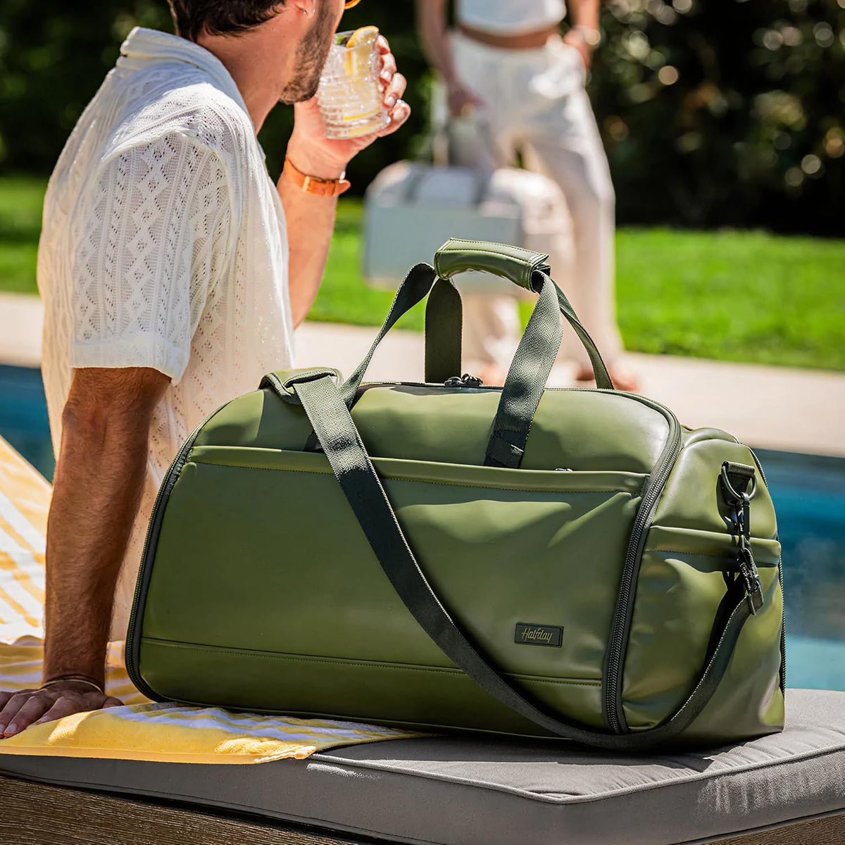 Halfday Convertible 2-in-1 Premium Garment Duffel Weekender Bag 45L: Wrinkle-Free Travel (Hanging Suit Compartment, Shoe Pockets, Trolley Sleeve), Balistic Nylon Carry-on, Jet