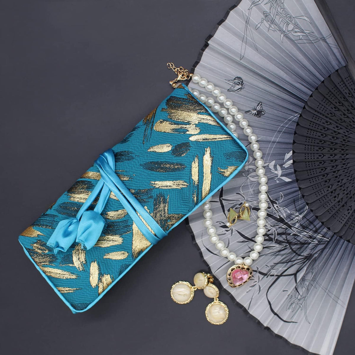 Jewelry Travel Bag Embroidery Travel Jewelry Organizer with Tie Close Embroidered Flower Jewelry Roll for Women Girls (Bamboo Green)