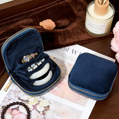 Travel Jewelry Case,Portable Jewelry Organizer Pouch with Soft Velvet,13-Pocket for Necklaces, Bracelets, Earrings & Rings,Mini Jewelry Bag with Smooth Double Metal Zipper,Gifts for Women,Purple