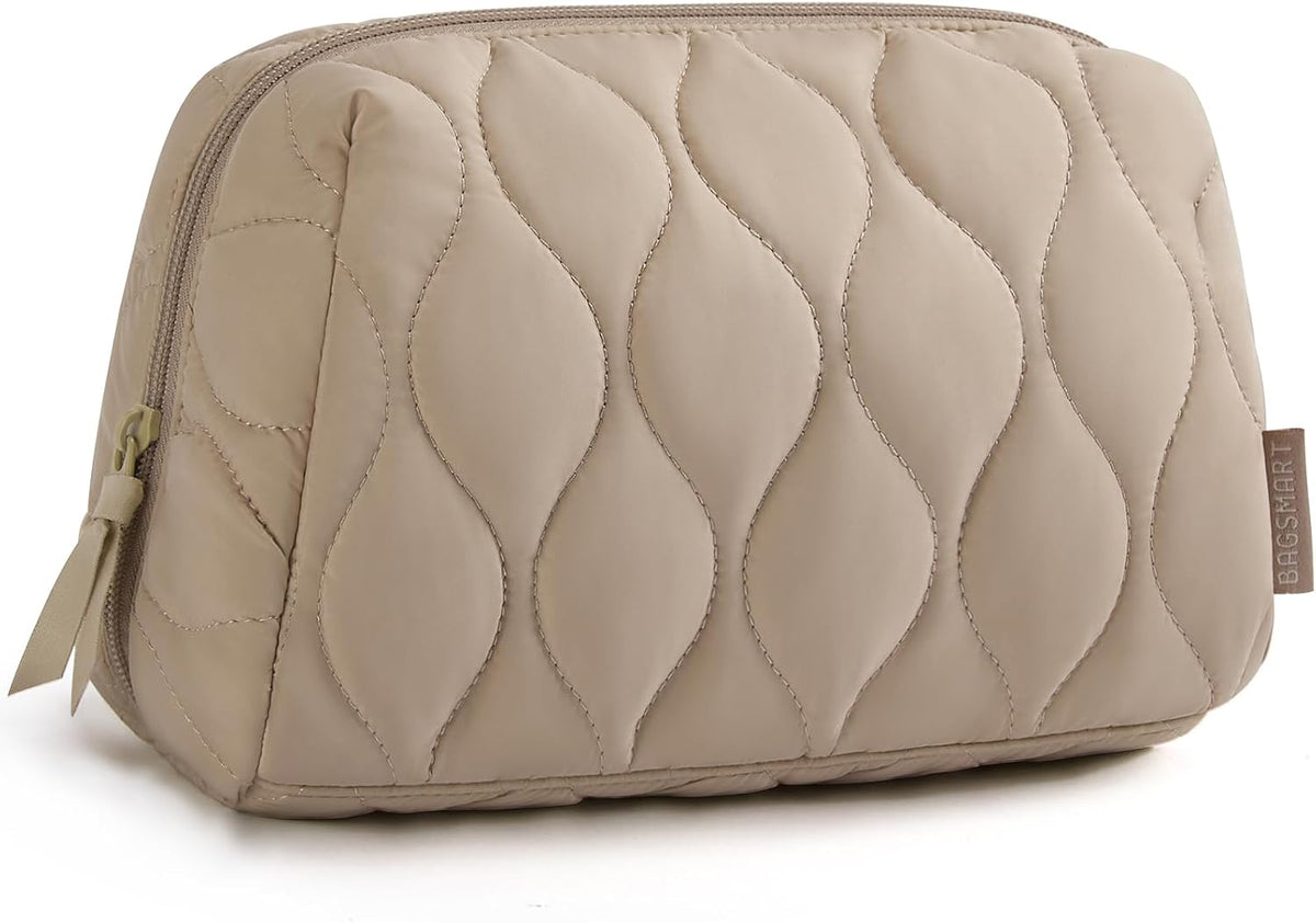 Makeup Bag, Travel Cosmetic Bag, Puffy Padded Make Up Bag for Women, Makeup Organizer Case, Wide-open Pouch Purse, Travel Essentials, Toiletries Accessories Brushes, Pink