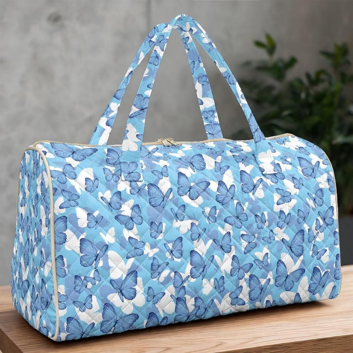 Butterfly Duffle Bag Carry On Bags for Airplanes, Waterproof Duffel Bag Overnight Large Duffel Bags Packable Duffle Pouch for Backpacker