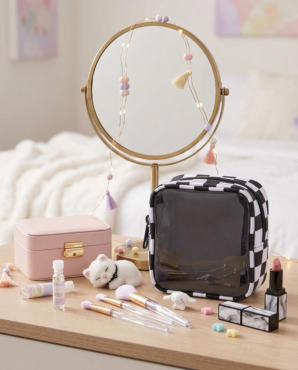 Clear Checkered Makeup Bag, Small Cosmetic Pouch with Zipper Mini Waterproof Makeup Purse Organizer Cute Cosmetic Bag Travel TSA Approved Toiletry Bag Car Organizer for Women Girls (Beige)