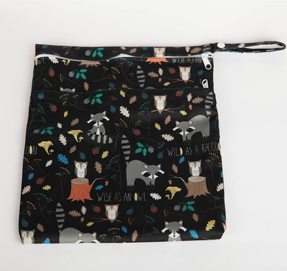 Wet Dry Bag Baby Cloth Diaper Nappy Insert Bag With Two Zippered Pockets Boys (Sharks)