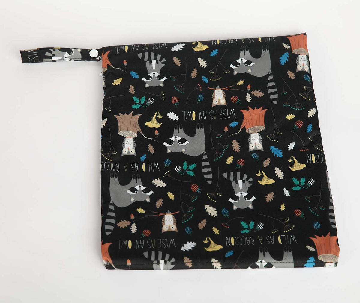 Wet Dry Bag Baby Cloth Diaper Nappy Insert Bag With Two Zippered Pockets Boys (Sharks)