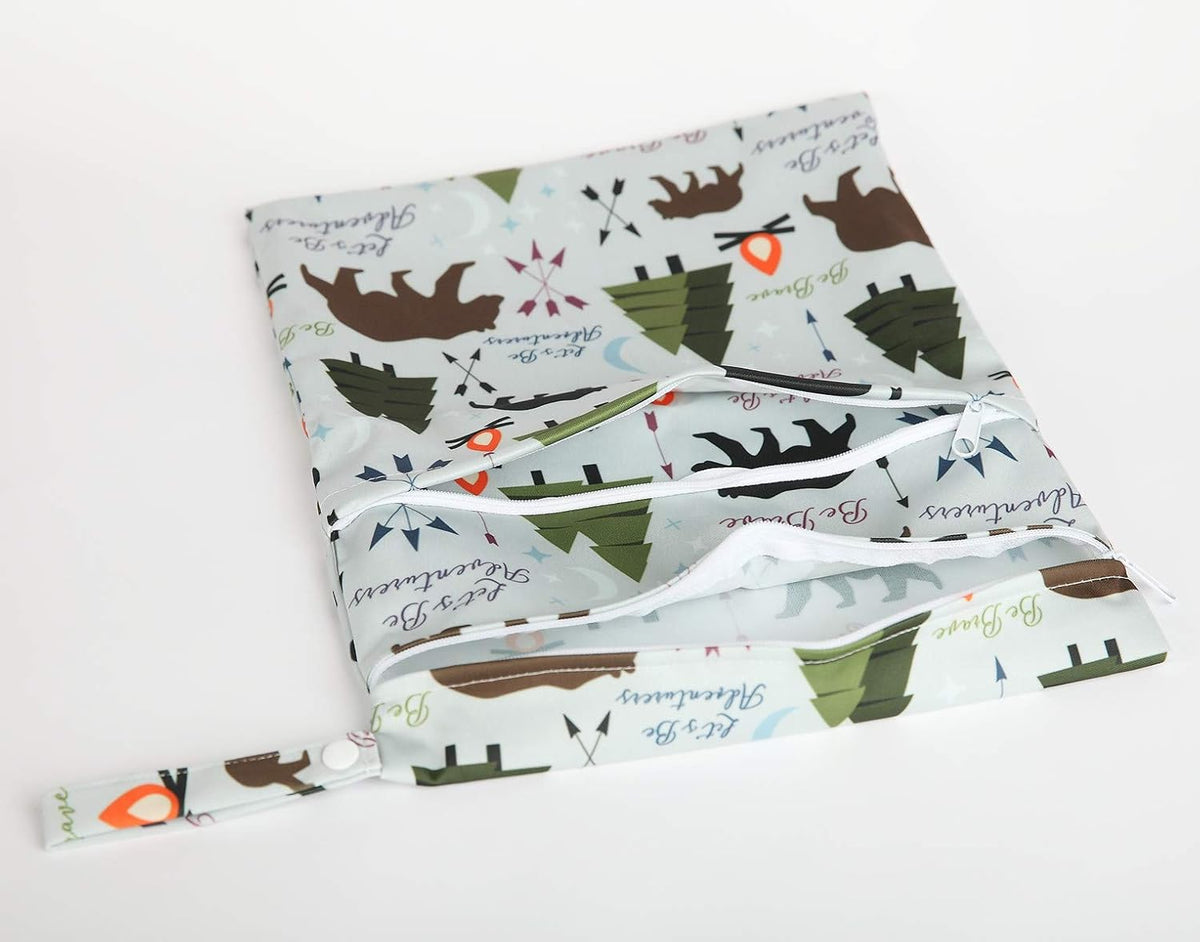 Wet Dry Bag Baby Cloth Diaper Nappy Insert Bag With Two Zippered Pockets Boys (Sharks)