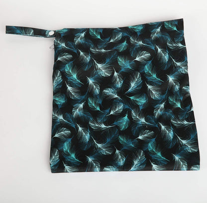 Wet Dry Bag Baby Cloth Diaper Nappy Insert Bag With Two Zippered Pockets Boys (Sharks)