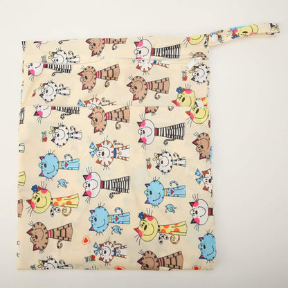Wet Dry Bag Baby Cloth Diaper Nappy Insert Bag With Two Zippered Pockets Boys (Sharks)