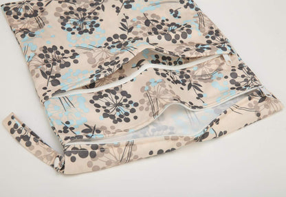 Wet Dry Bag Baby Cloth Diaper Nappy Insert Bag With Two Zippered Pockets Boys (Sharks)