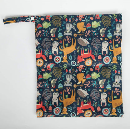 Wet Dry Bag Baby Cloth Diaper Nappy Insert Bag With Two Zippered Pockets Boys (Sharks)