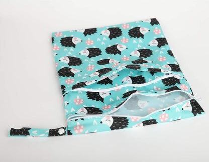 Wet Dry Bag Baby Cloth Diaper Nappy Insert Bag With Two Zippered Pockets Boys (Sharks)