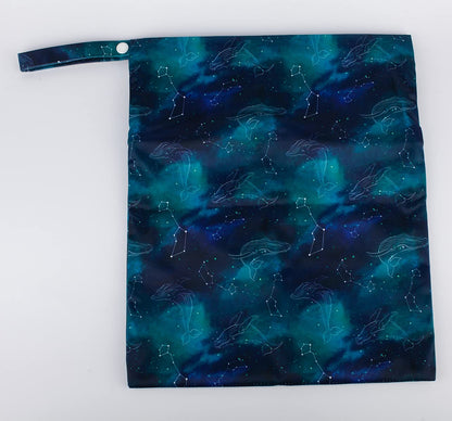 Wet Dry Bag Baby Cloth Diaper Nappy Insert Bag With Two Zippered Pockets Boys (Sharks)