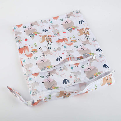 Wet Dry Bag Baby Cloth Diaper Nappy Insert Bag With Two Zippered Pockets Boys (Sharks)