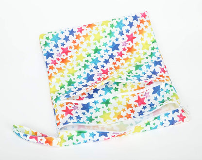 Wet Dry Bag Baby Cloth Diaper Nappy Insert Bag With Two Zippered Pockets Boys (Sharks)