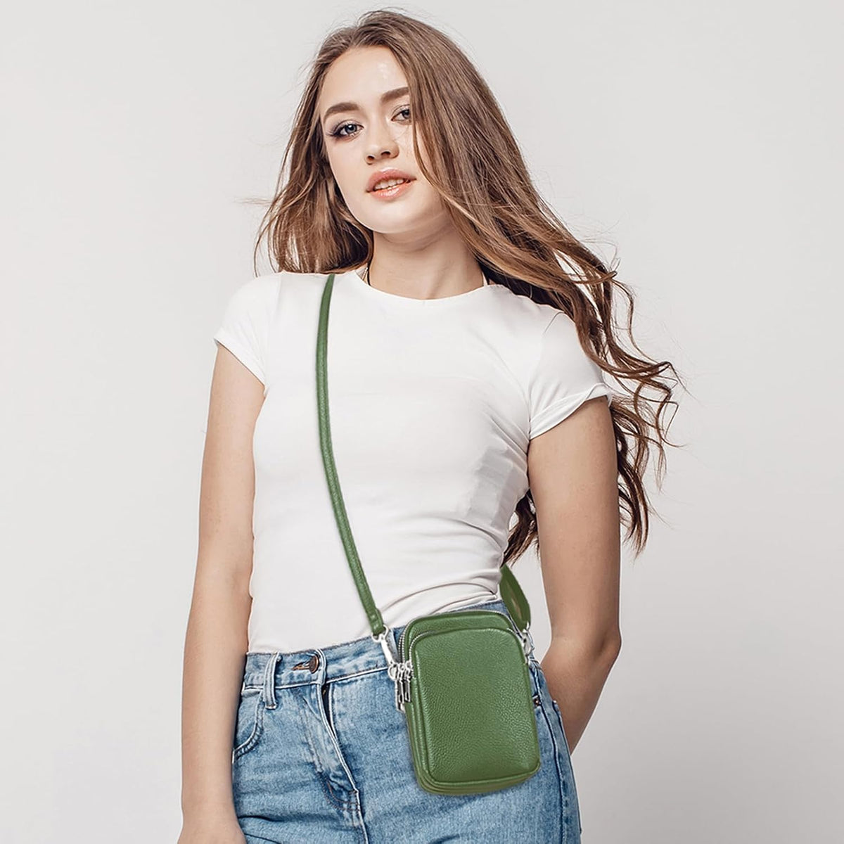 Cell Phone Purse Small Crossbody Bag for Women Men Leather Mini Shoulder Bag Wallet with Card Holder Slot Pouch Neck Strap for All Phones iPhone 17 Pro Max 16 15 Plus 14 13 up to 7.5" Black and Gold