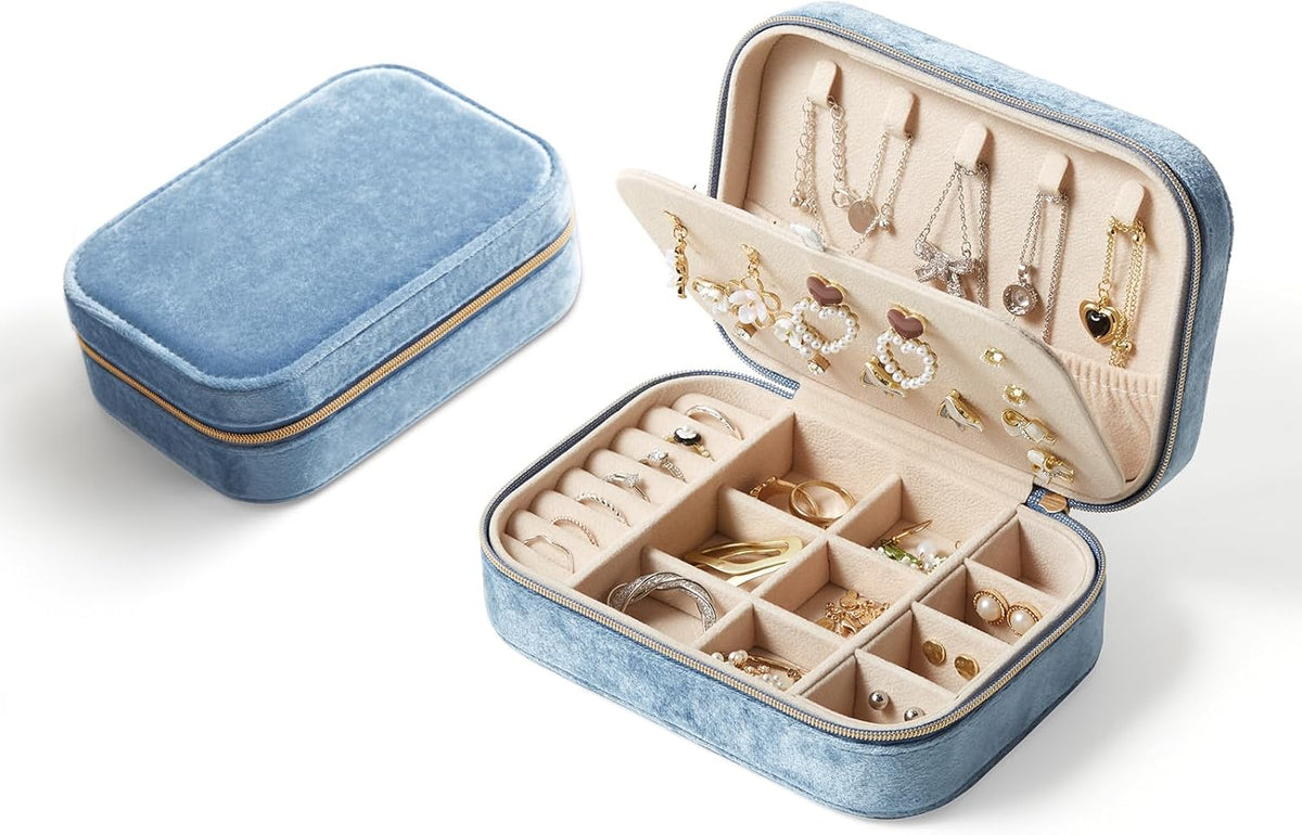 Travel Jewelry Case, Double Layer Travel Jewelry Organizer for Necklace Earring Rings Jewelry Display Case for Women, White