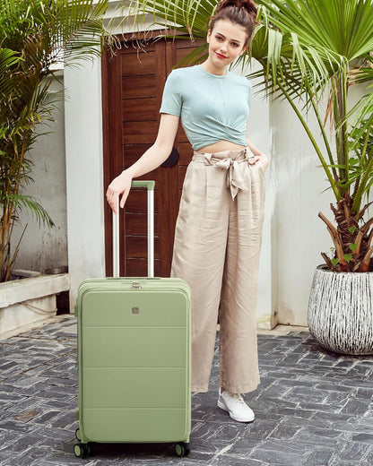 Hardside Expandable Carry On Luggage, 20 Inch Top Opening Trunk Luggages with Spinner Wheels, All-PC Hard Shell Carry-On Suitcase, Lightweight & TSA Airline Approved (Bamboo Green, 46L)