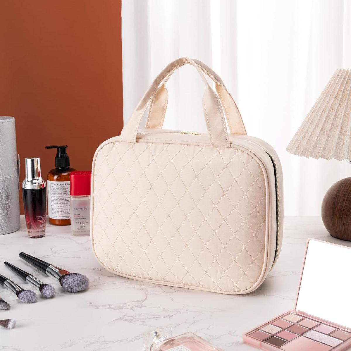 Travel Toiletry Bag - Hanging Toiletry Bag for Women, Waterproof Makeup Cosmetic Bag Travel Organizer for Accessories, Shampoo, Full-size Container, Toiletries (Black)