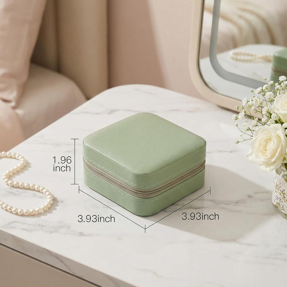 Travel Jewelry Case, Small Jewelry Box Portable Jewelry Travel Organizer Display Storage Case for Rings Earring Necklace Bracelet, Gift for Women Girls, Green