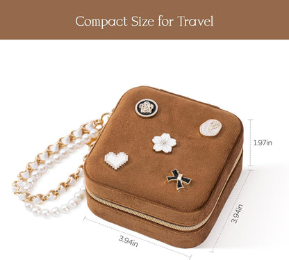 Travel Jewelry Case, Small Jewelry Box Portable Jewelry Travel Organizer Display Storage Case for Rings Earring Necklace Bracelet, Gift for Women Girls, Green