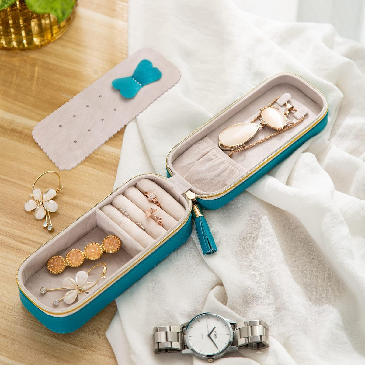 Small Travel Jewelry Organizers Box for Women with PU Leather Portable | Mini Jewelry Case with Compartments for Necklace Rings Earrings,Luxury Giftable Boxes Gifts