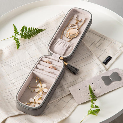 Small Travel Jewelry Organizers Box for Women with PU Leather Portable | Mini Jewelry Case with Compartments for Necklace Rings Earrings,Luxury Giftable Boxes Gifts